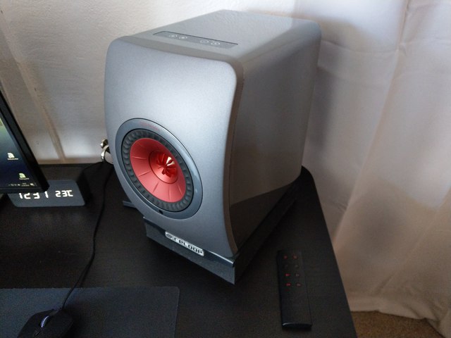 KEF LS50 Wireless