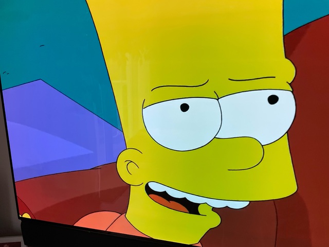 Simpsons Mit Grünstich Bei Gelb