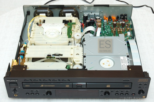 Sony RCD-W222ES