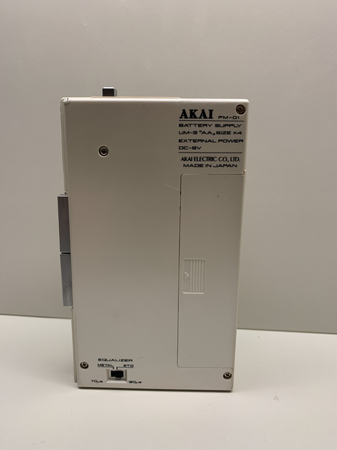 AKAI PM-01