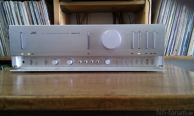 JVC A-X5 front