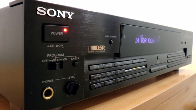 Sony DAR-1000 ES - Echostar Umbau