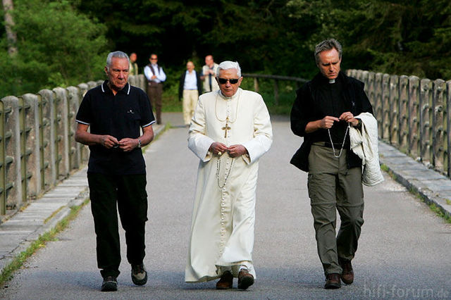 5 Jahre Papst Benedikt 16 Maxsize 735 490