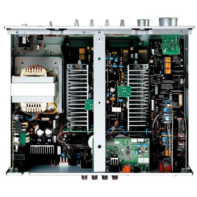 Yamaha-A-S301-Silver-3