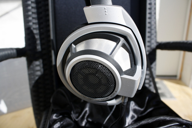 HD800