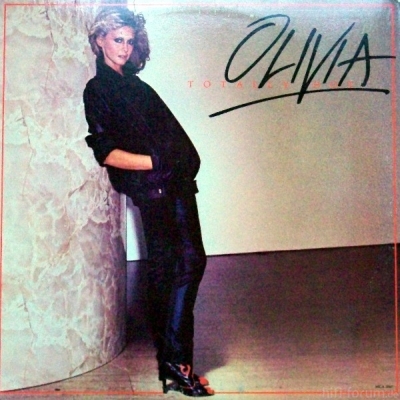 Olivia Newton-John - Totally Hot 1977