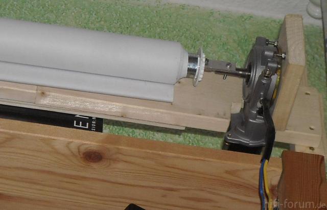 Tupplur IKEA Hack Motor Leinwand Ersatz Verdunkelung