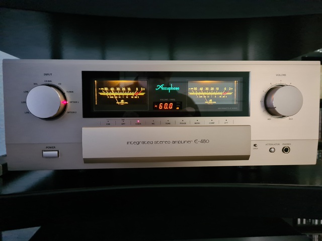 Accuphase E-480