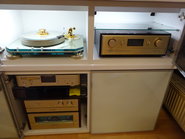 Accuphase DP-280V und Marantz TT-1000