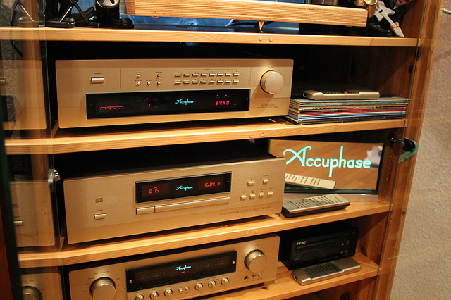 Accuphase T-1000 / DP-500 / CX-260