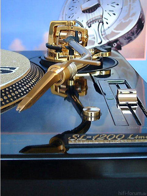 Technics SL-1200 Limited Edition