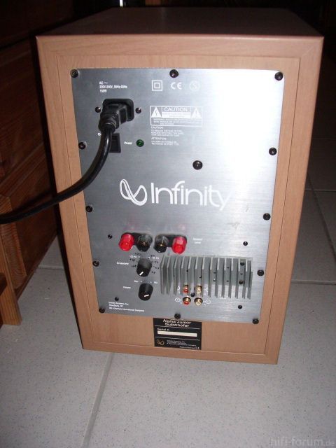 Infinity Alpha Junior Subwoofer Rckseite