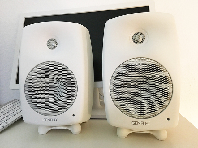 Genelec 8330 02