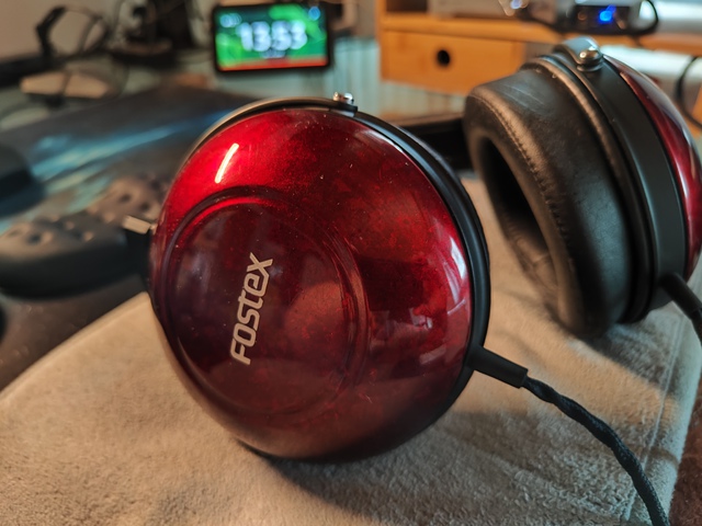 Fostex TH-900