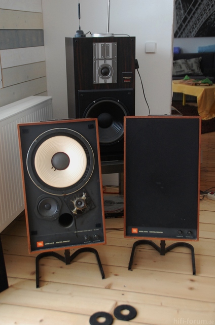 JBL 4311B Monitor 003