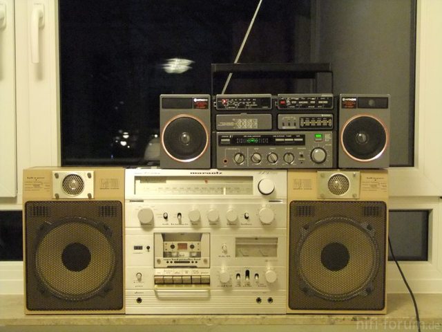 Hitachi CP90 Vs Marantz PMS 7000