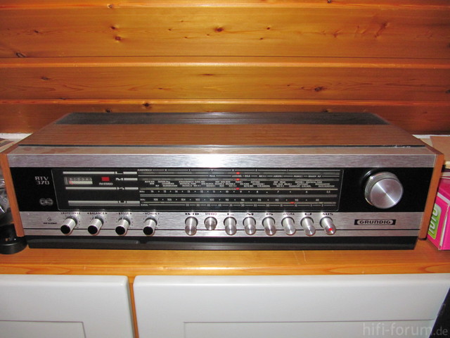 Grundig RTV 370