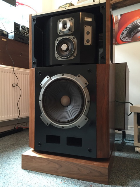 Kenwood LS-1900 fast fertig