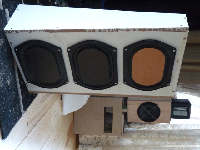 Dipol Kef 139