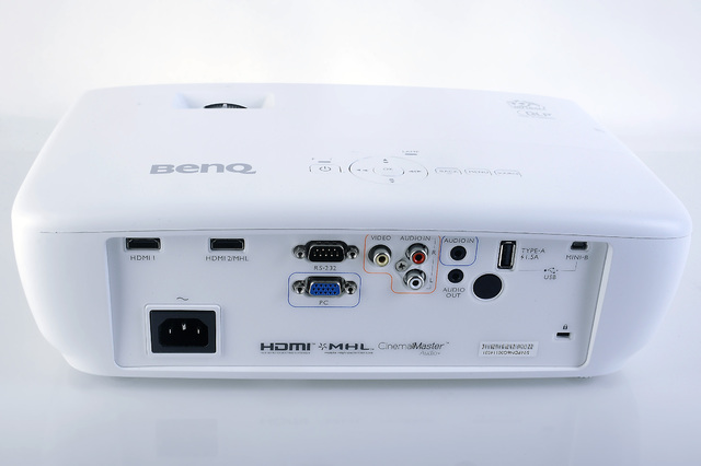 BenQ TH683 - Rckseite - Foto Michael B. Rehders