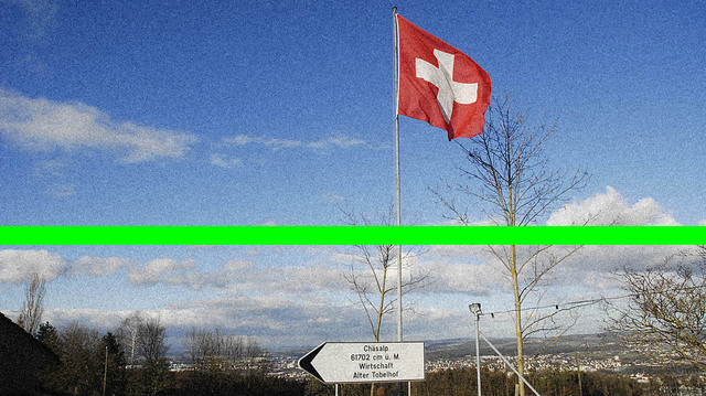 Internet 3 Schweiz Artefakte massiv_MBR4642