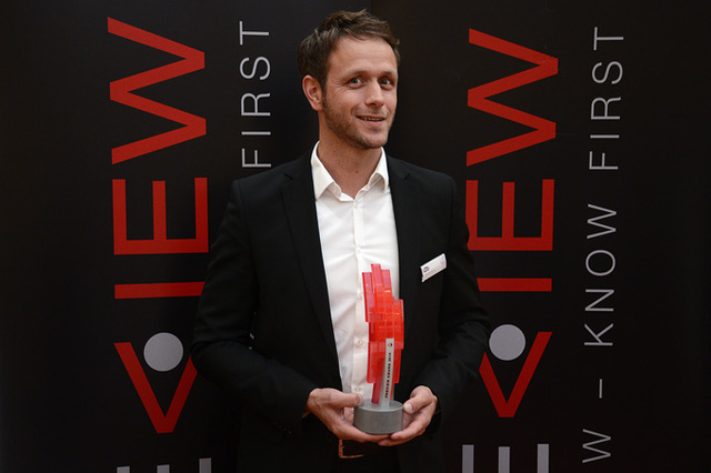 Internet   Benq W1070+W   Guido Forsthövel Foto Michael B  Rehders MBR8404