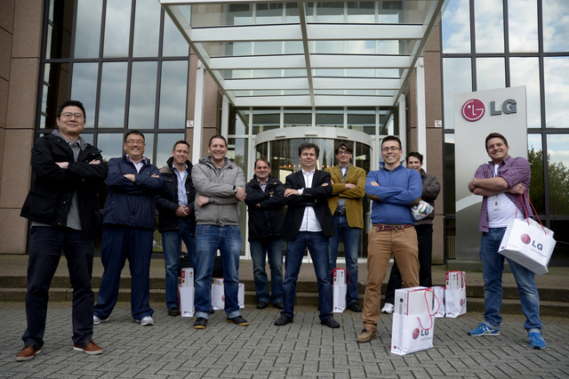 LG Event   Gruppenfoto MBR5761