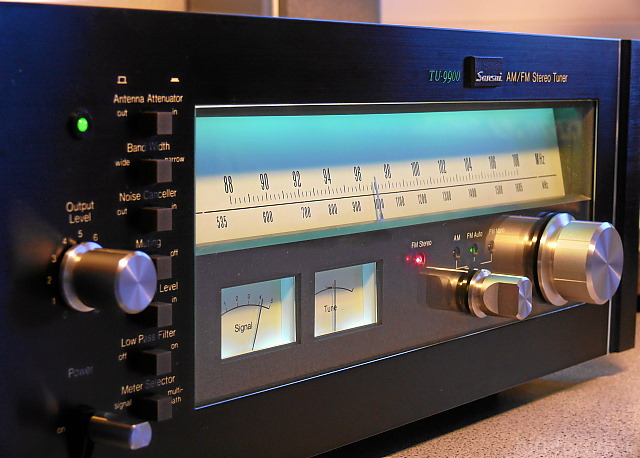 GUERRA CIVIL JAPONESA DEL AUDIO (70,s 80,s) - Página 6 Sansui-tu-9900_8251