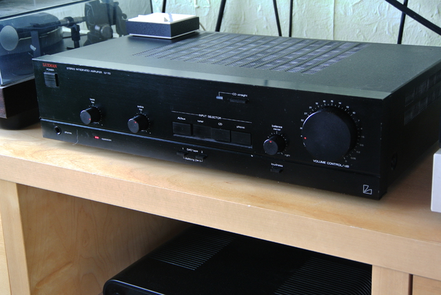 Luxman LV110