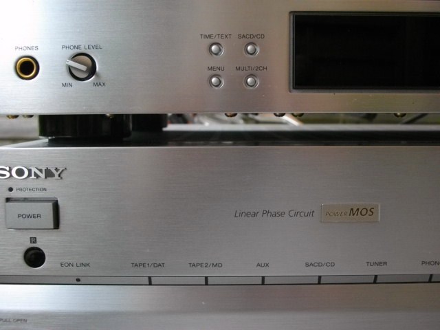 Sony Qs 003