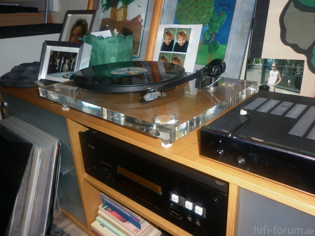 Rega Planarar Acryl RB 250