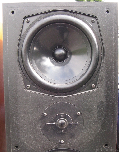 Kef Bass und Hochtner