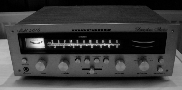 Marantz 2010