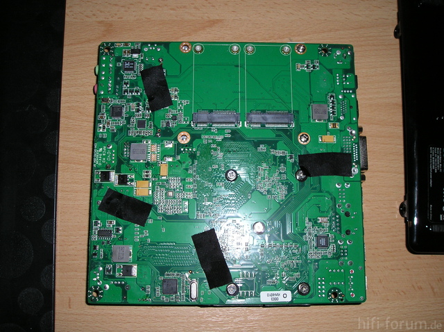 zBox HD-ID11 Board Back