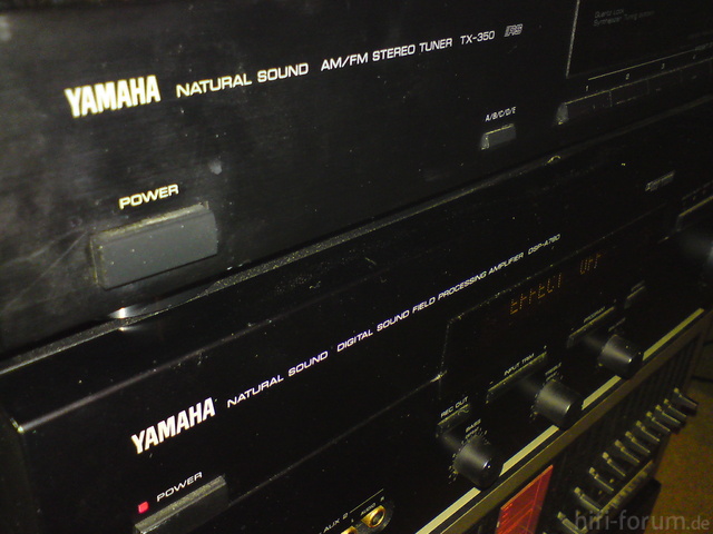 Yamaha TX-350 Closeup2