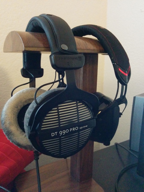 DT990 Pro