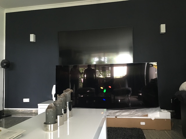 Sony 75XD9405 Spiegelung