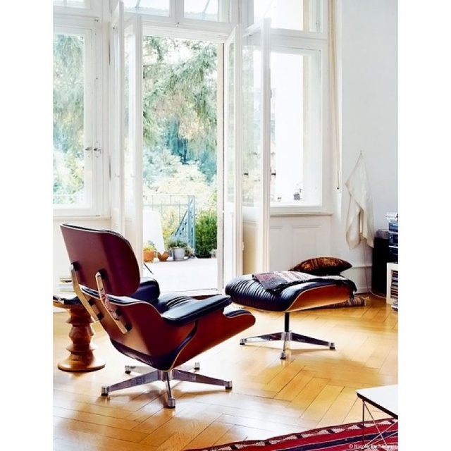 Vitra Loungechair Mit Ottomane