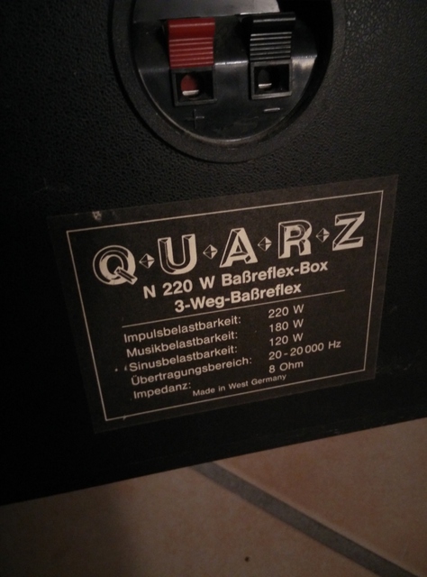 QUARZ N 220W