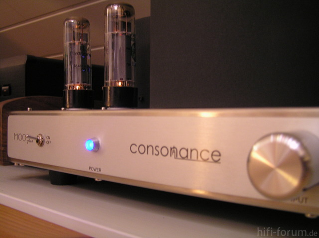 Opera Consonance M 100 Plus