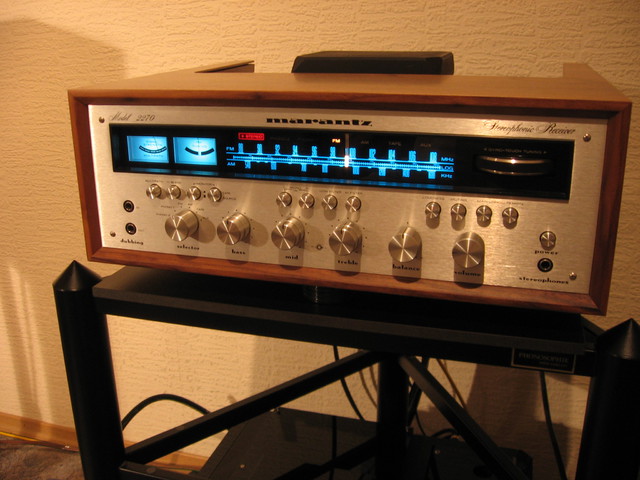 Marantz 2270 With Woodcase 006