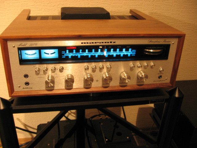 Marantz 2270 With Woodcase 008