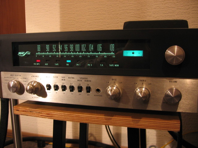 McIntosh MAC 1700 014