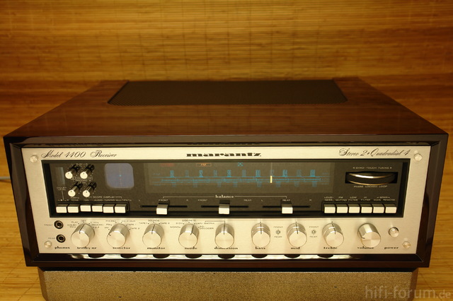 Marantz 4400 Mahagoni Hochglanz 2