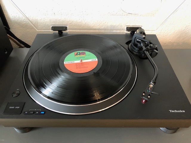 Technics SL-1500c 2