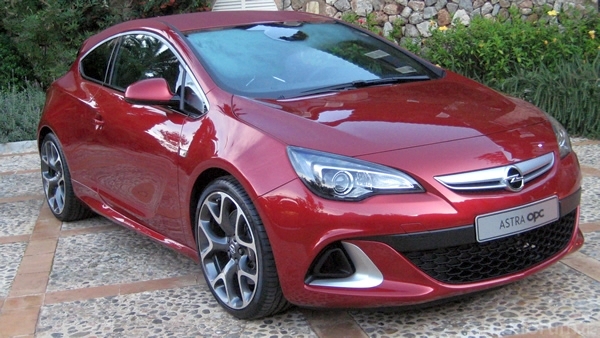 Opel-Astra-J-OPC-Neue-Bilder-002