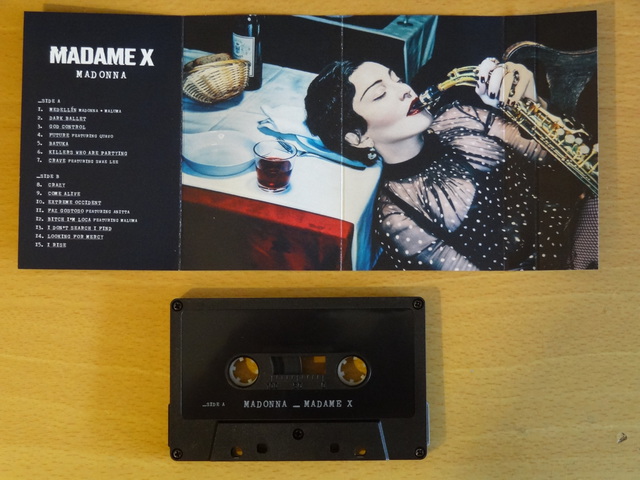 Madonna - Madame X Audiocassette