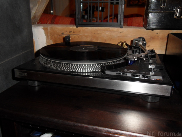 Technics SL 1900