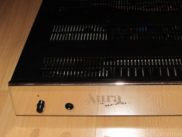 Aura Evolution AV100