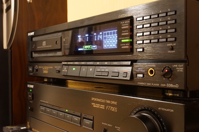 Sony CDP-338ESD